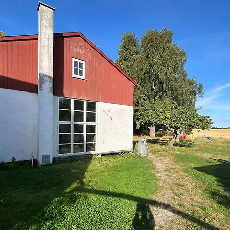 Unique Spacious In Nature-rich Samso Ferienhaus Toftebjerg