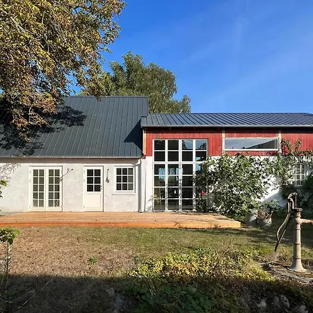 Unique Spacious In Nature-rich Samso Toftebjerg
